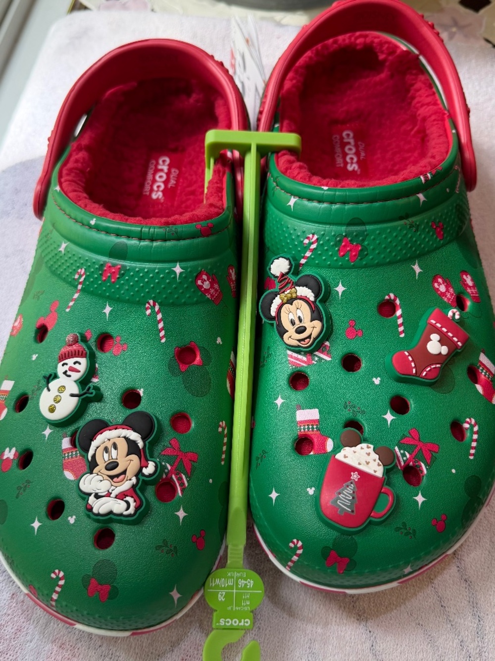 NWT Disney Mickey Mouse Christmas Holiday Lined Croc Unisex Women’s 12/ Men’s 10